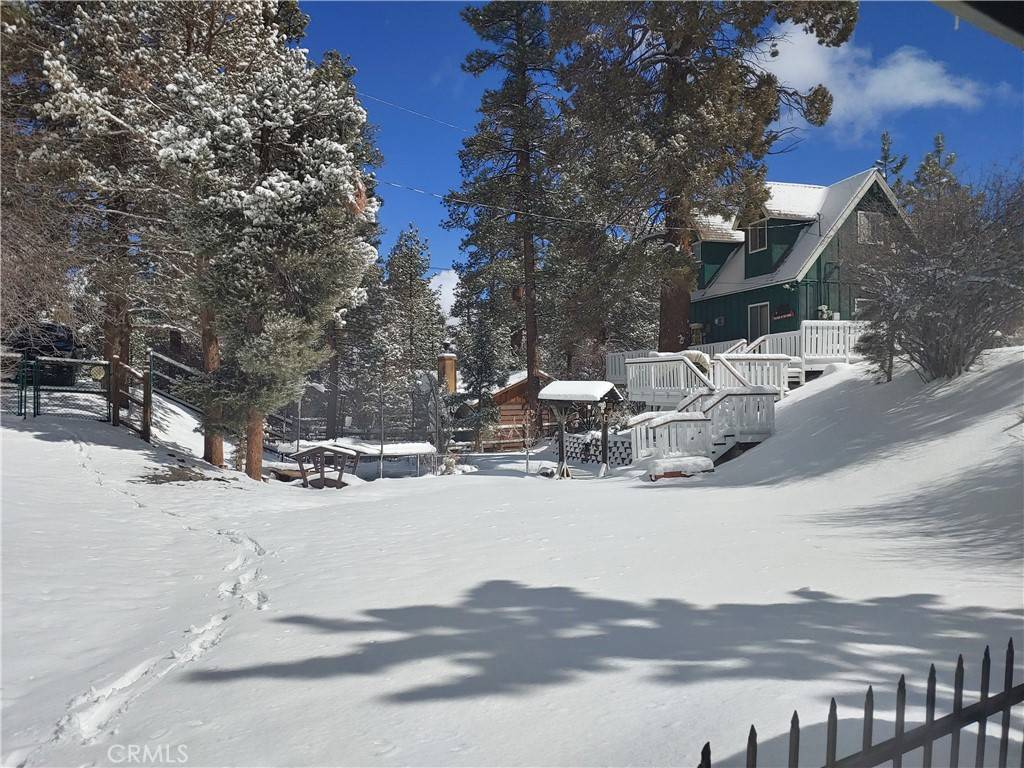 Big Bear City, CA 92314,516 Beaumont