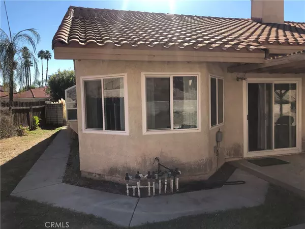 Highland, CA 92346,28624 Canyon Oak DR