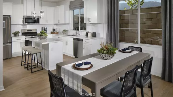 Fontana, CA 92336,16041 Carrara LN