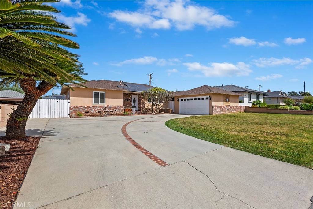 749 E Navilla Pl, Covina, CA 91723