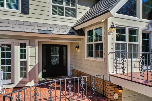 Lake Arrowhead, CA 92352,27942 S Peninsula DR