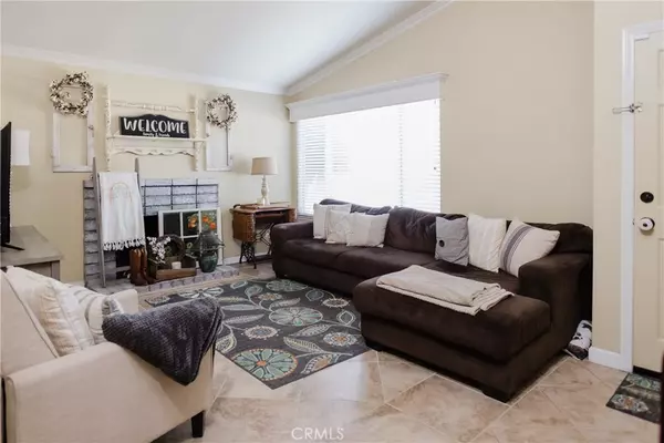 Redlands, CA 92374,1571 Nelson ST