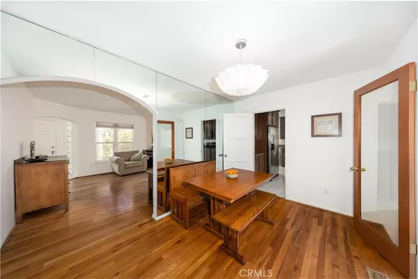 Redlands, CA 92373,433 W Palm AVE