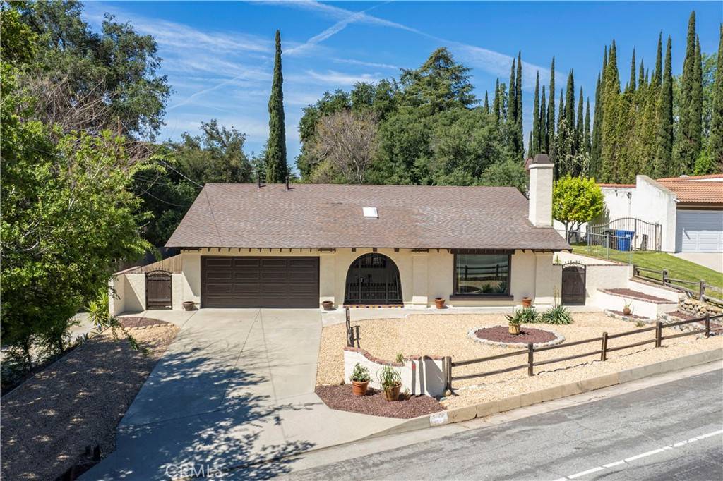 Altadena, CA 91001,2921 Lake AVE