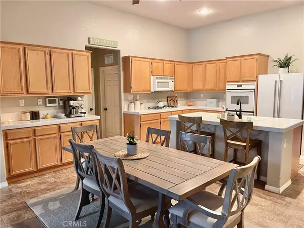 Highland, CA 92346,7457 Sequoia LN