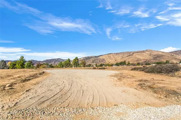 Yucaipa, CA 92399,35460 Colonial DR