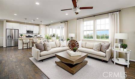 Corona, CA 92883,11715 Wandering WAY