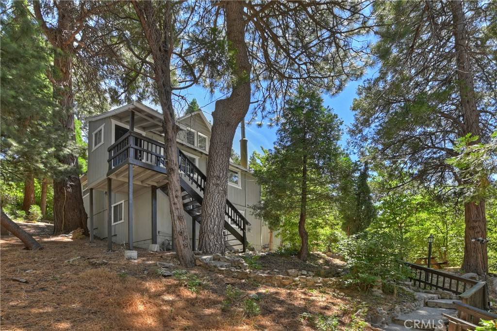 Twin Peaks, CA 92391,26400 State Highway 189