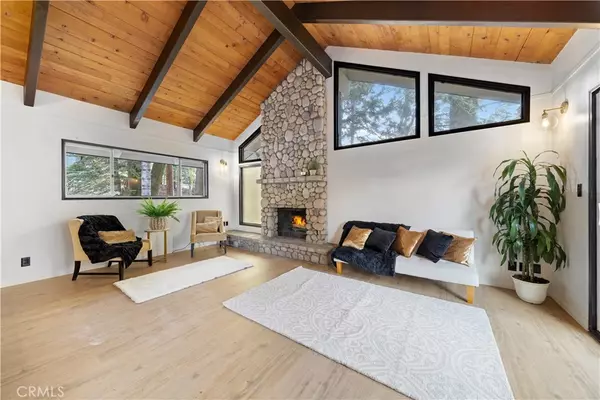 Twin Peaks, CA 92391,825 Lake View LN