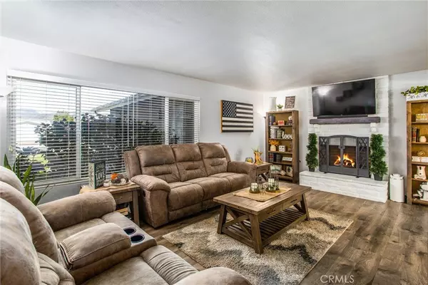 Yucaipa, CA 92399,35137 Forest LN