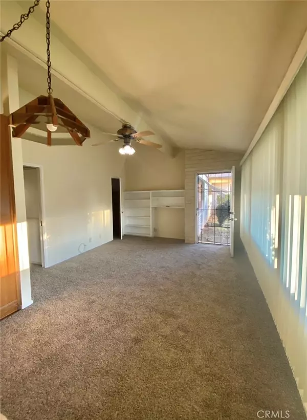 Redlands, CA 92373,96 N. Center St