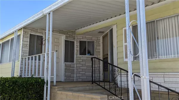 Yucaipa, CA 92399,35218 Fir AVE #128