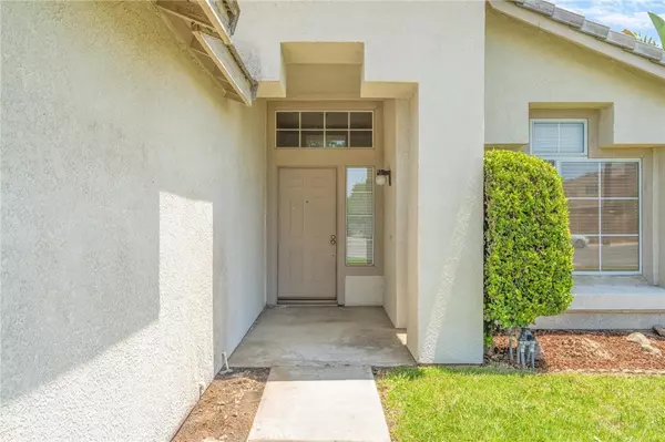 Mentone, CA 92359,10215 Agate AVE