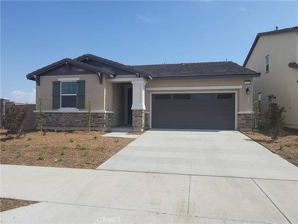 451 Daniella WAY, Perris, CA 92570