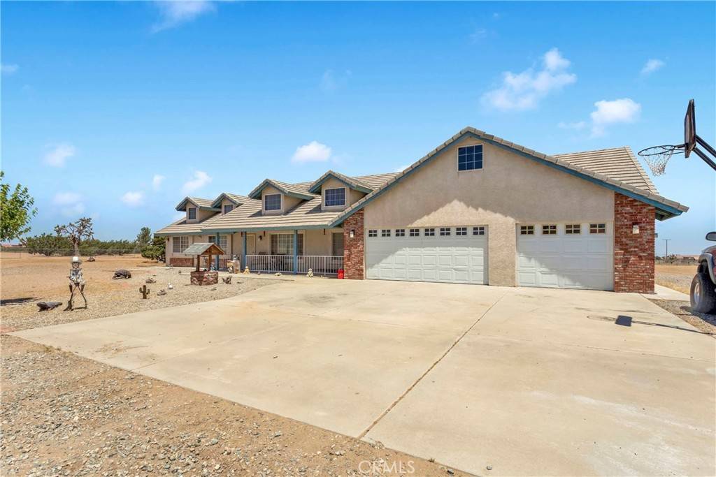 Oak Hills, CA 92344,11272 Muscatel ST