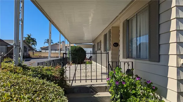 Yucaipa, CA 92399,35218 Fir AVE #33