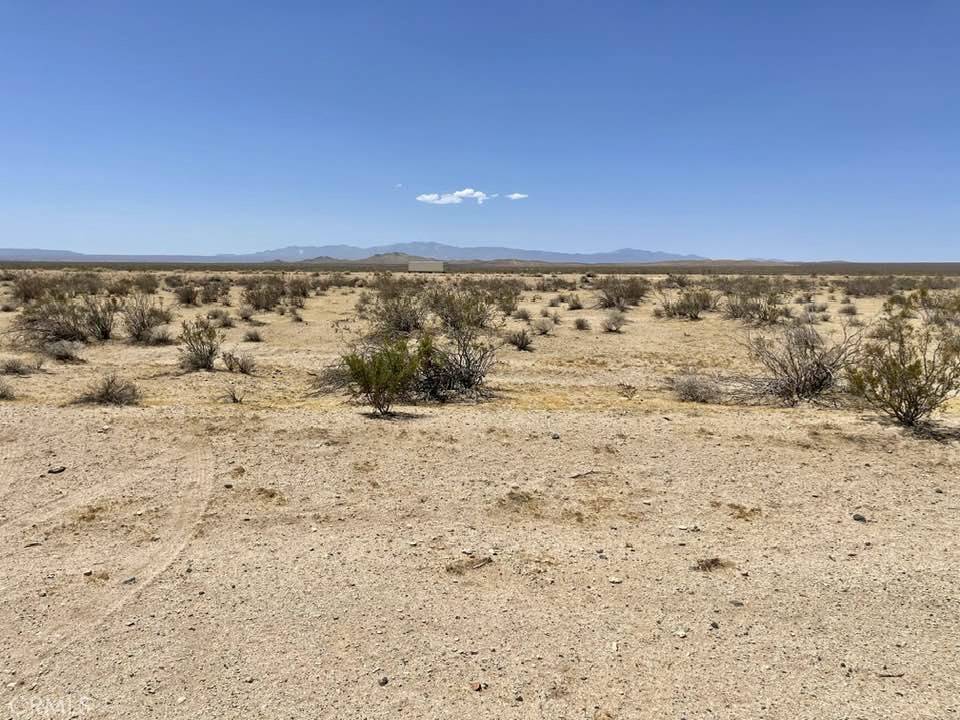 0 Crestview DR, Adelanto, CA 92301