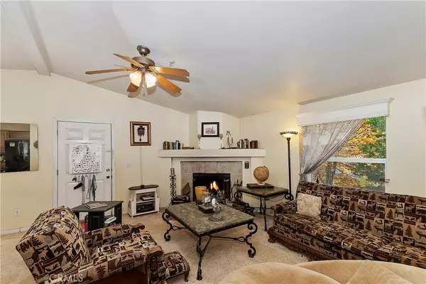 Cedar Glen, CA 92321,221 Alder LN
