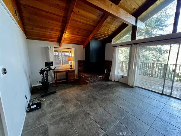 Twin Peaks, CA 92391,628 Rose LN