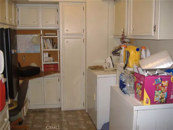 Homeland, CA 92548,26131 Kentia Palm DR