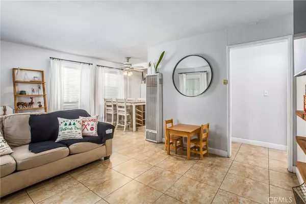 Colton, CA 92324,1705 Virginia DR
