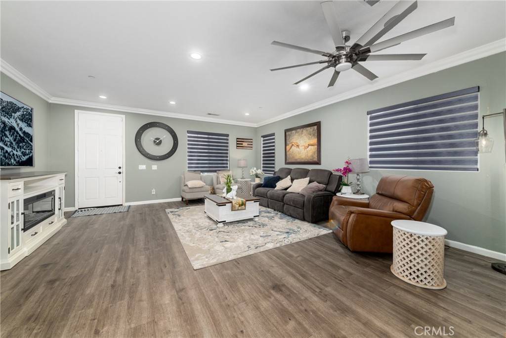 Redlands, CA 92374,1910 Castlegate LN