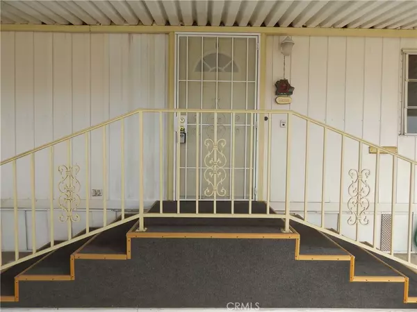 Yucaipa, CA 92399,12656 2ND ST #62