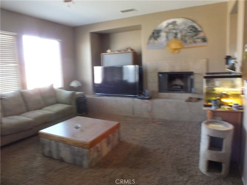 Hesperia, CA 92344,13264 Pomona ST