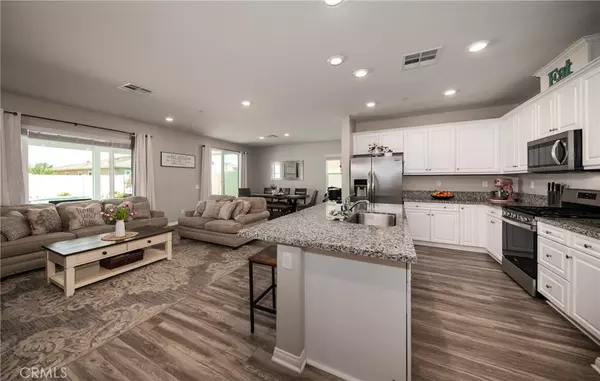 Redlands, CA 92373,26636 Verna CT