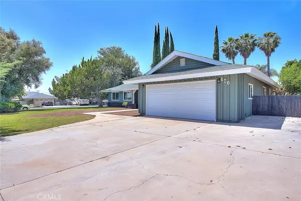 Calimesa, CA 92320,420 Sandalwood DR
