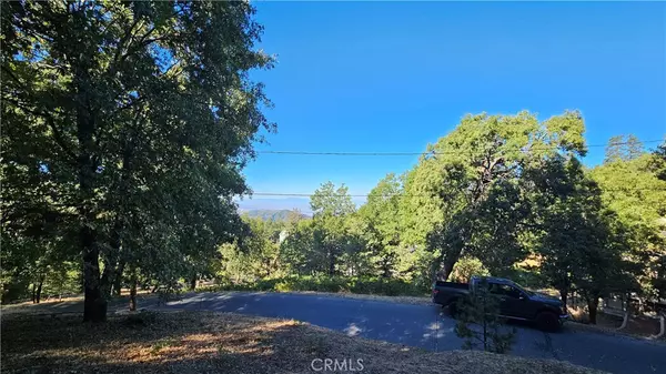 Running Springs, CA 92382,72 Park DR