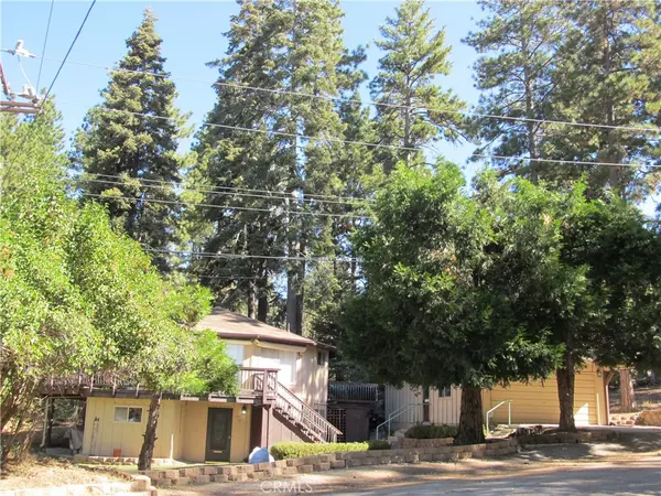 Angelus Oaks, CA 92305,37568 N LIVE OAK ST