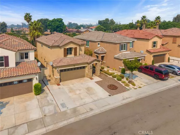 Rialto, CA 92376,878 S Breden LN
