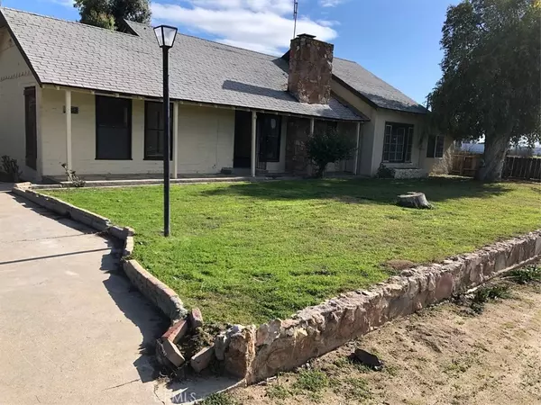 2212 & 2226 N Vista AVE, Fresno, CA 93722