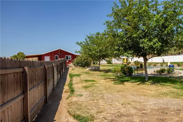 Squaw Valley, CA 93675,31995 George Smith RD