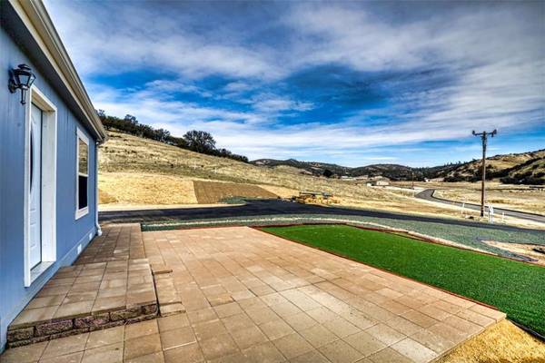 Bradley, CA 93426,55635 Country Lake DR