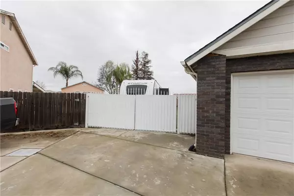 Clovis, CA 93611,3543 Hornet AVE