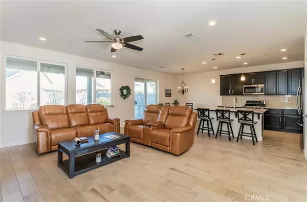 Visalia, CA 93291,4948 W Prescott AVE