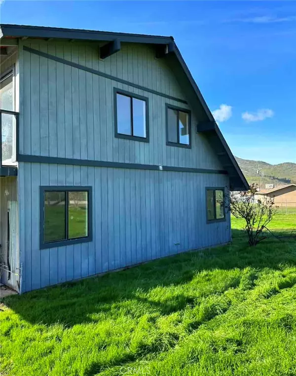 Sanger, CA 93657,7357 Live Oak DR