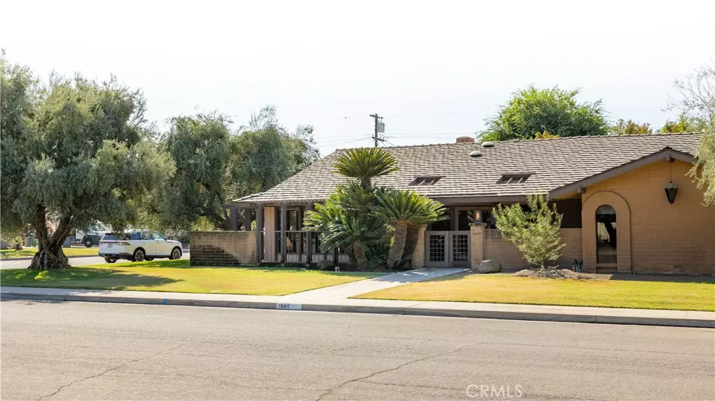 Kingsburg, CA 93631,1660 Windsor DR