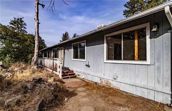 Mariposa, CA 95338,4894 Whitmore DR