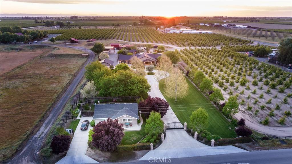 Del Rey, CA 93616,4095 S Highland AVE