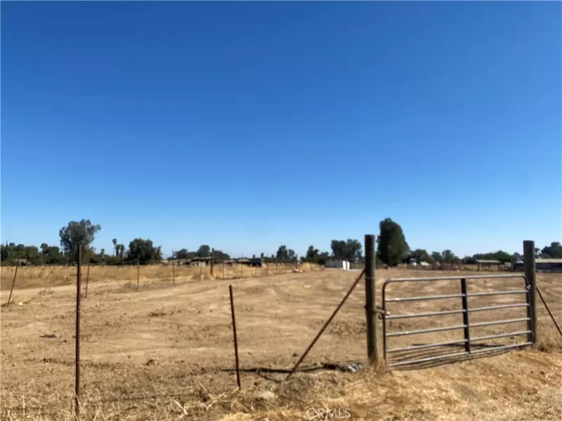 0 Sharon Blvd, Madera, CA 93638