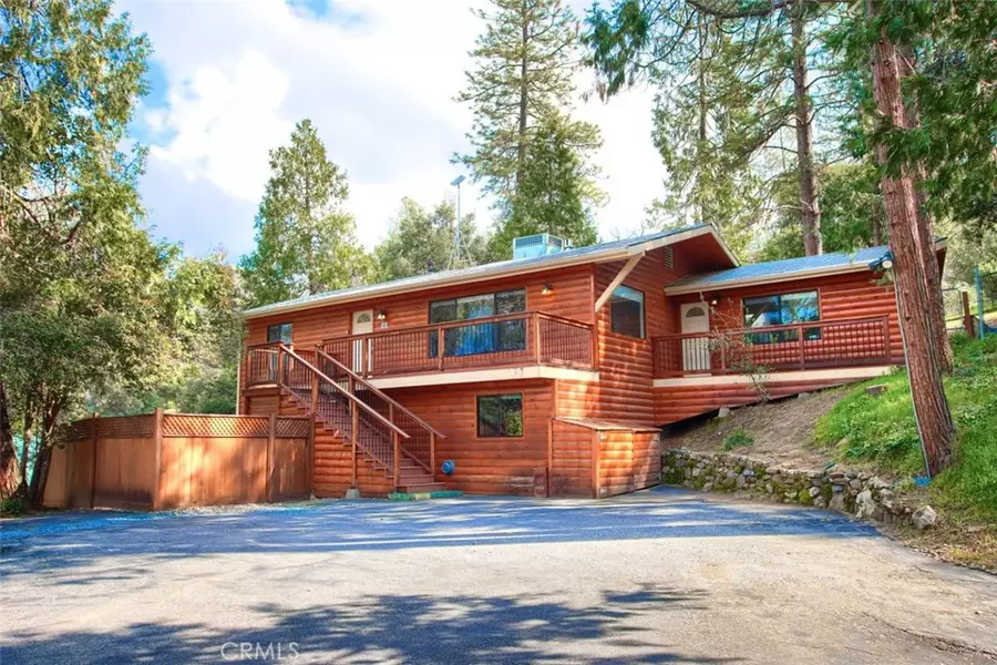 42583 Shady LN, Oakhurst, CA 93644