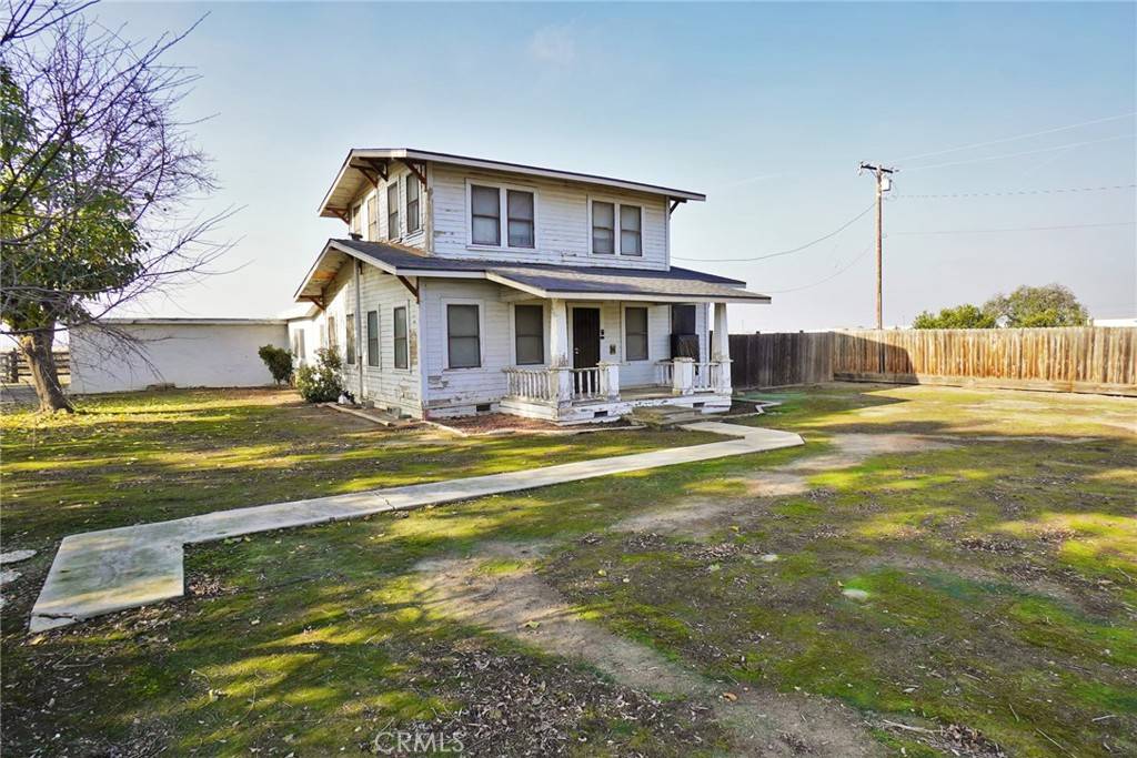 10806 6th AVE, Hanford, CA 93230