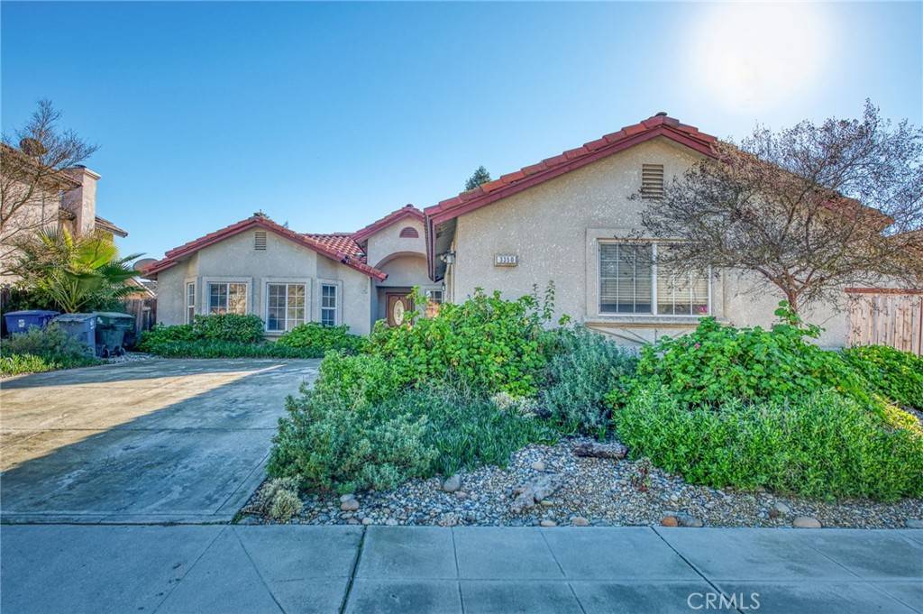 3350 Kelsey LN, Madera, CA 93637