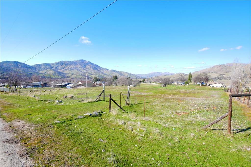 Sanger, CA 93657,209 Lot Lupine Dr