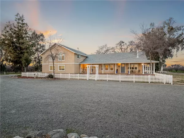 Riverdale, CA 93656,730 W Wood AVE