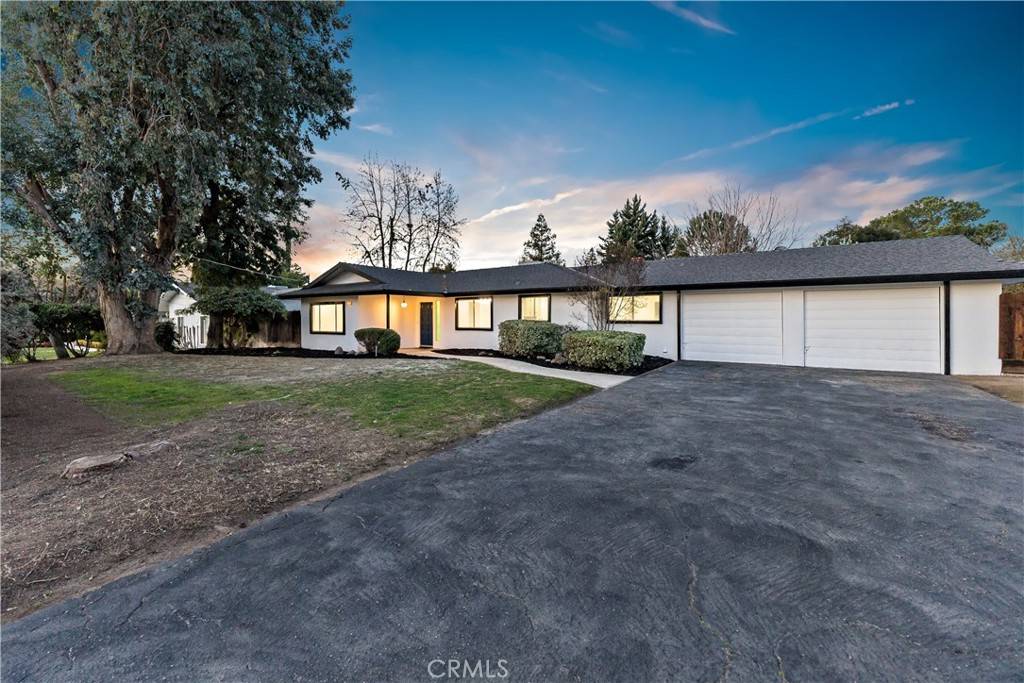 Fresno, CA 93711,1232 W Mesa AVE