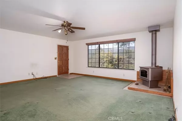 Oakhurst, CA 93644,50566 Critter Creek LN